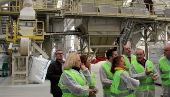 Camacho Recycling, una referencia mundial en el reciclaje, la innovación y la investigación del vidrio