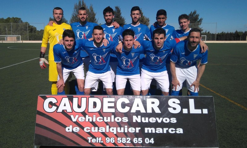 En este momento estás viendo El C.D. Caudetano goleó por 5 – 2 al Miguelturreño, y el Juvenil al U.D. Almansa, con un contundente 7 – 0