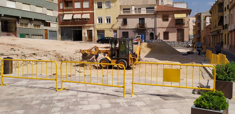 Lee más sobre el artículo Se va a ampliar la Plaza del Carmen con una nueva zona pavimentada