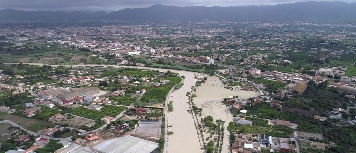 Lee más sobre el artículo Caudete Se Mueve recoge ayuda para paliar los daños de la DANA en nuestra localidad y en Los Alcázares