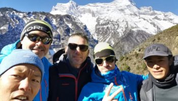 La expedición caudetana está a punto de iniciar el ascenso al Ama Dablam