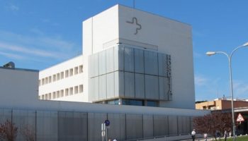 Fallece un hombre por coronavirus en el Hospital de Yecla, donde hay tres positivos más