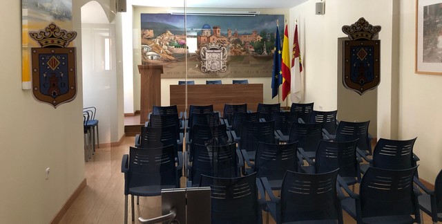 Lee más sobre el artículo El Ayuntamiento de Caudete presenta su nueva Sala de Prensa