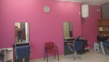 Hoy se reanuda el servicio de peluquería en el Centro de Mayores de Caudete