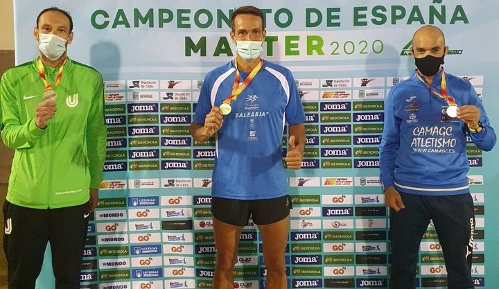 Lee más sobre el artículo Una Medalla de Plata y otra de Bronce para Juan Antonio Gil en el LV Campeonato de España Máster celebrado en San Fernando (Cádiz)