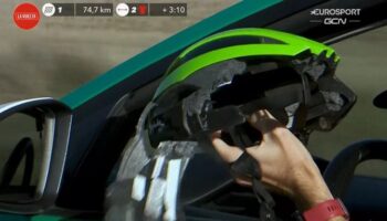 El casco de Héctor Sáez evitó una tragedia en La Vuelta, pero el caudetano ya no pudo terminar la etapa de ayer