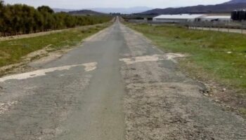 El alcalde de Caudete ha solicitado a la Diputación el arreglo de la carretera de Montealegre