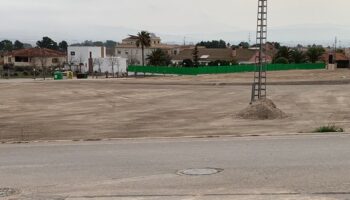 Según el PSOE, el PP usa los medios comprometidos para el arreglo de caminos en limpiar parcelas privadas