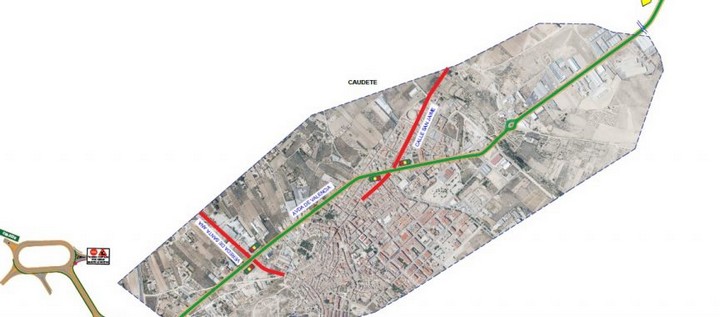 Lee más sobre el artículo La Avenida de Valencia soportará todo el tráfico de la N-344 hasta el mes de junio