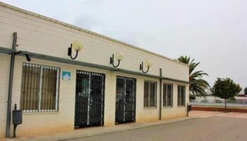 Sale a licitación el bar de la Piscina de Verano de Caudete