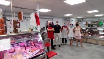 Los puestos del Mercado de Abastos de Caudete se trasladan a la parte inferior por las obras de rehabilitación