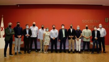 Cinco poblaciones se unen para hacer frente a las amenazas que se ciernen sobre la tradición de los disparos de arcabucería