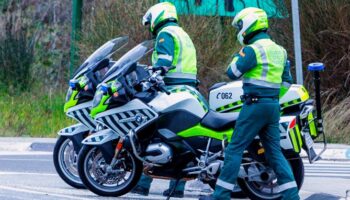 Detenida una persona de Caudete por atentar contra un agente de la Guardia Civil de Tráfico al que derribó de la motocicleta