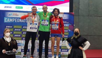 Juan Antonio Gil, Campeón de España en 800 y 1.500 metros