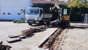 El Ayuntamiento de Caudete ha iniciado las obras del merendero de la piscina de verano