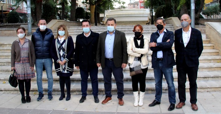 Lee más sobre el artículo El presidente del Partido Popular de Albacete, Manuel Serrano, visita Caudete antes de los congresos regional y local