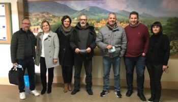 El IES 'Pintor Rafael Requena' de Caudete recibió a un experto especializado en el sistema educativo y de formación profesional de Bolonia