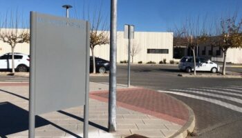 La cartelería municipal y asociativa de Caudete se mostrará en 5 nuevos paneles informativos