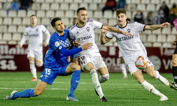 Lee más sobre el artículo El caudetano Rubén Cantero se estrena con el Albacete