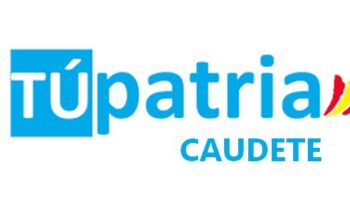 El coordinador de TÚpatria en Caudete denuncia la suciedad por excrementos de perros que presenta la calle Colón