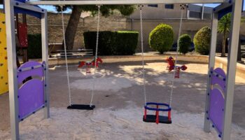 El Ayuntamiento ha renovado los juegos infantiles del Parque Canalejas