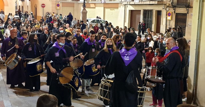 Lee más sobre el artículo Imágenes de la Semana Santa de Caudete 2022: Tamborada