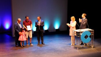 El caudetano Basilio Zafrilla, de Global Biotech, recibía anoche el galardón a la Innovación en los II Premios Cope Villena | MQR