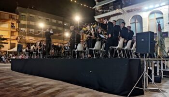 Ayer tuvo lugar en la Plaza del Carmen el Concierto Festero de la Sociedad Unión Musical 'Santa Cecilia' de Caudete