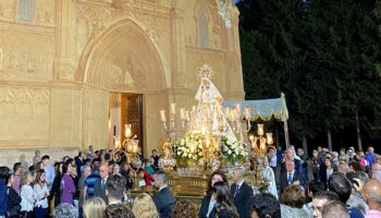 La Virgen de Gracia, a punto de llegar a Santa Catalina