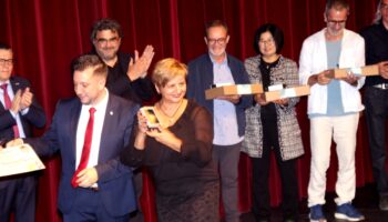 Simonida Filipova Kitanovska medalla oro 6 bienal acuarela caudete digital