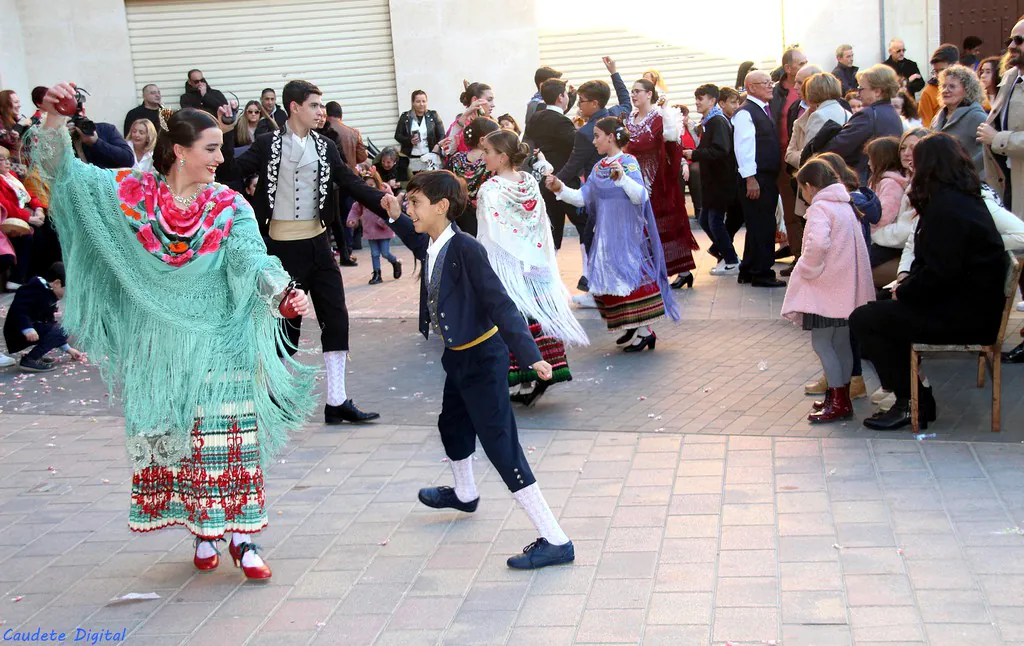 reyes infantiles bailes caudete digital