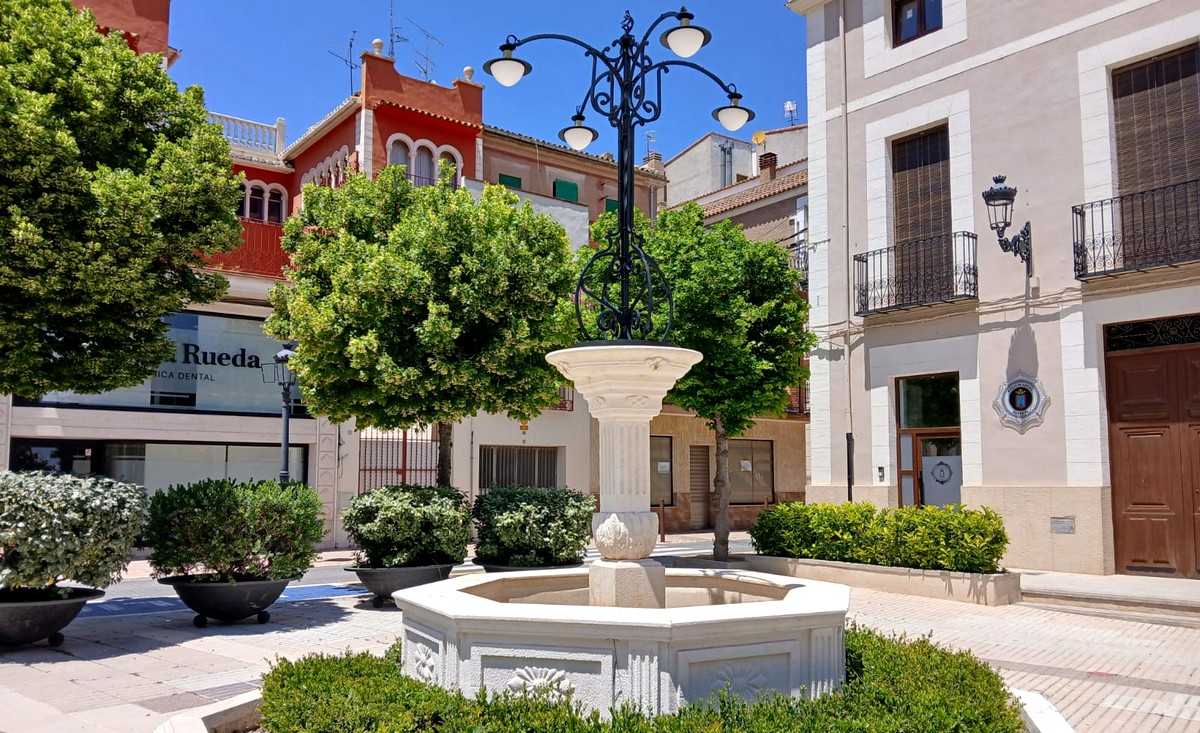fuente paseo forja caudete digital