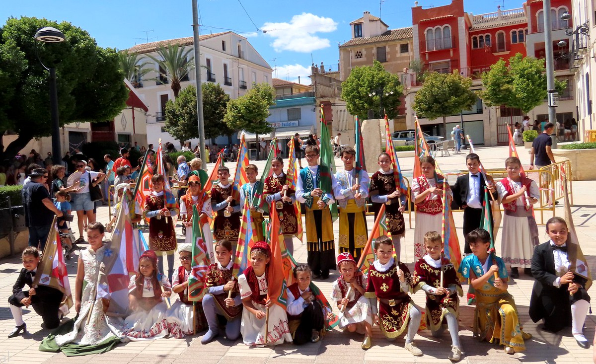abanderados infantiles caudete digital