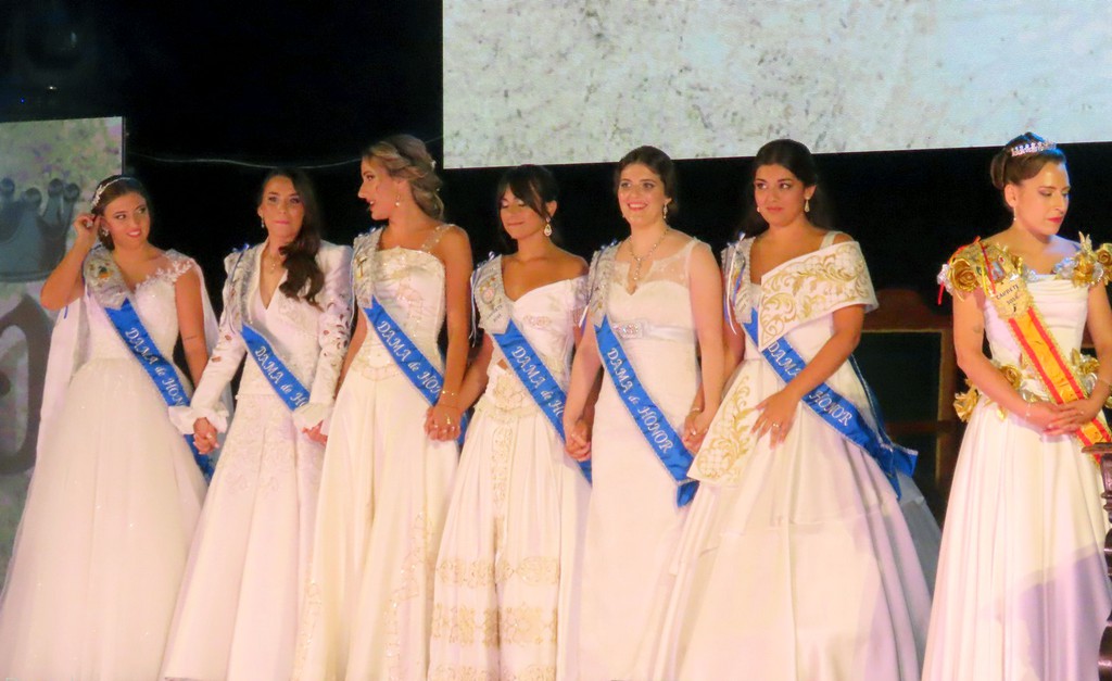 damas y reina 2025