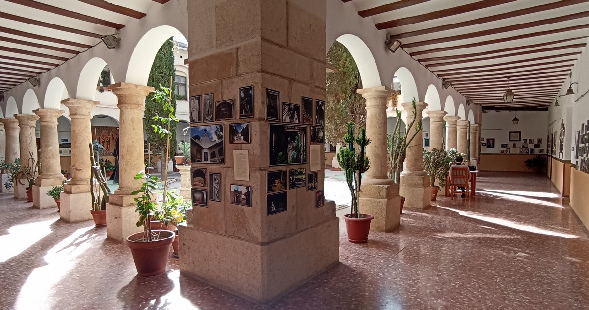 exposicion cementerios caudete digital