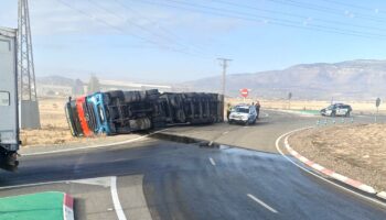 accidente camion caudete digital