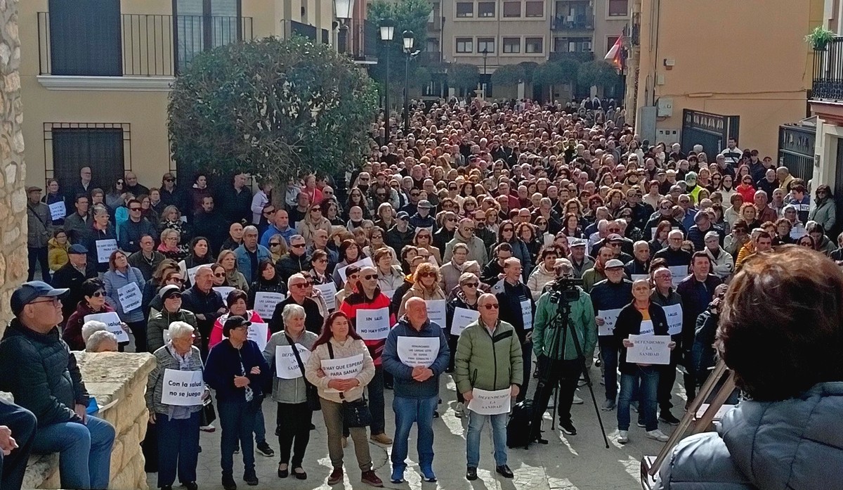 concentracion hospital almansa 16112025 caudete digital