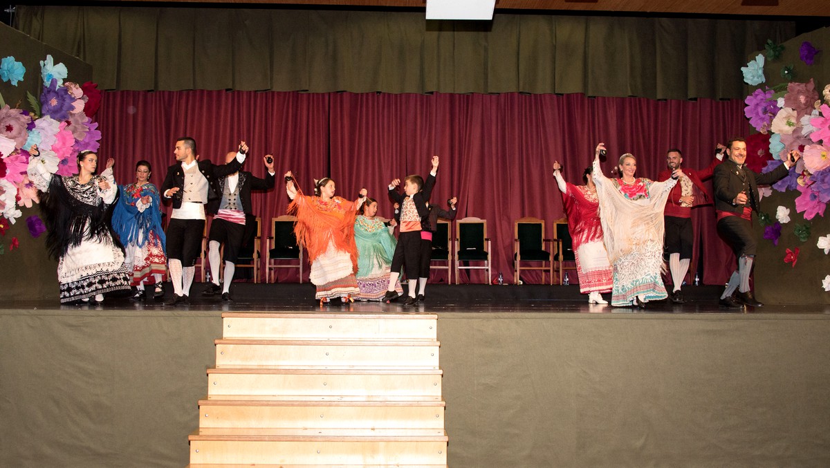 reyes bailes 2025 bailando caudete digital