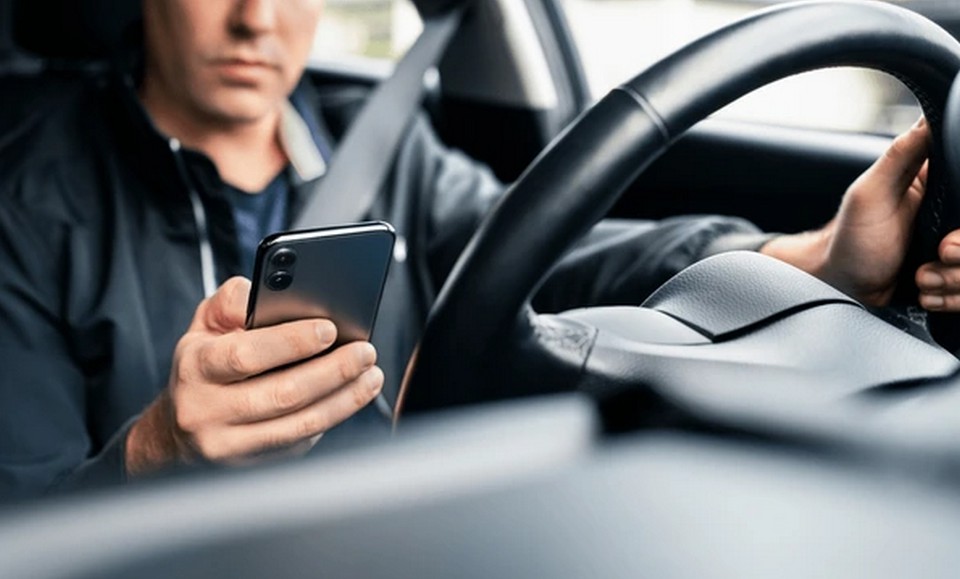 Psicología de la velocidad y su impacto en decisiones y control personal