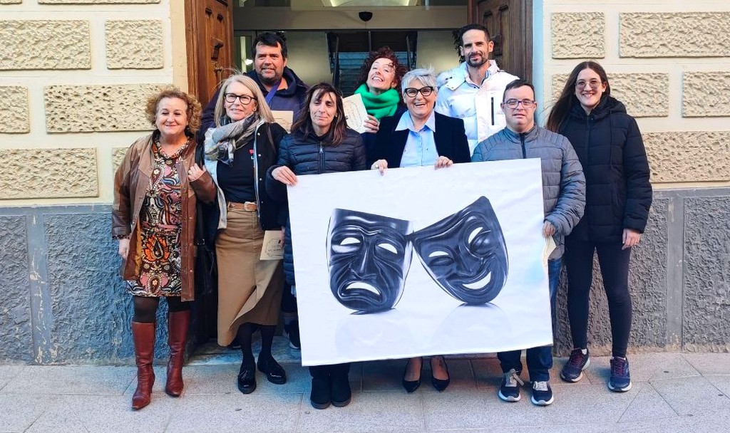 dia teatro caudete digital