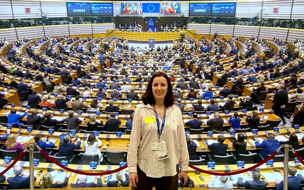 gracia parlamento europeo caudete digital