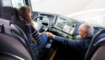 Autoescuela Tercero Formación Cursos Camión y Autobús 6